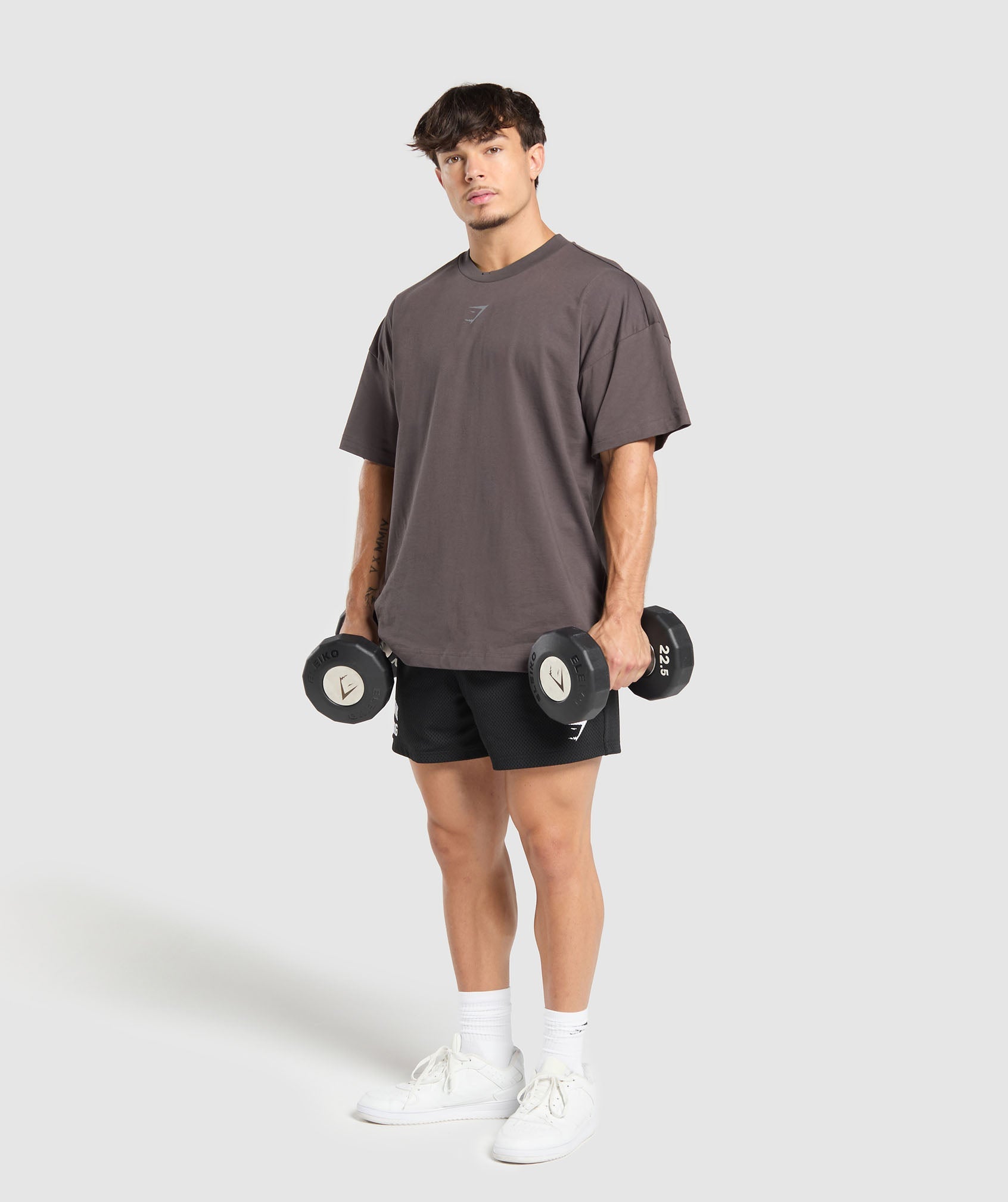 Movin' Metal Graphic T-Shirt Greyed Purple - immagine 7